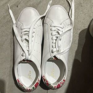 JCrew Sneaker Excellent condition! Size 9
